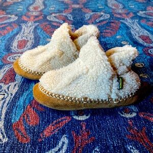 Toddlers Cozy Slippers Booties